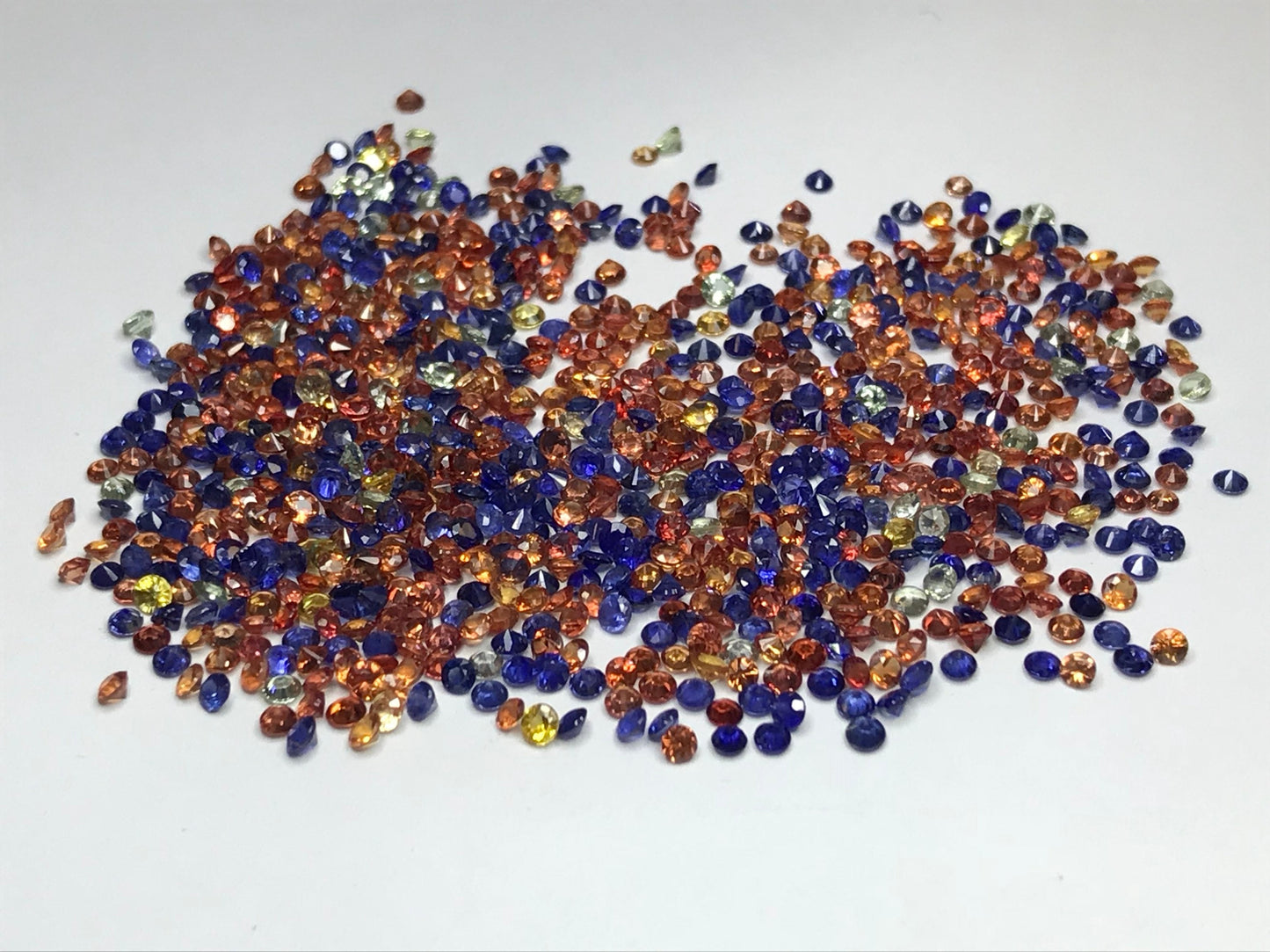 1.7-1.9mm sapphire melee fancy color, photo 5