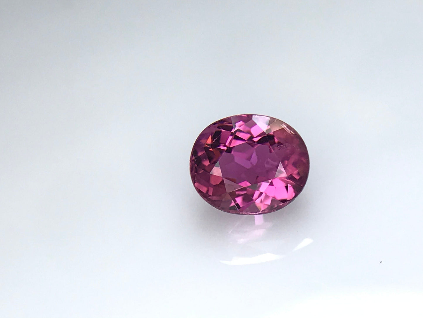 Natural 1.38 Carats Size 7x5.9mm Oval Cut Flawless Hot Pink Color Tourmaline Stone Beautiful Color