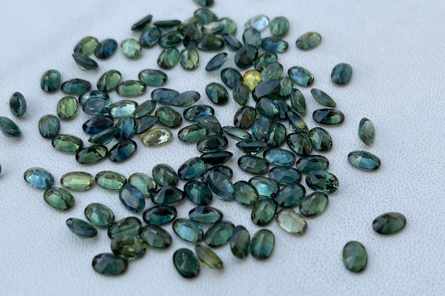 6x4mm teal blue-green sapphire oval lot, photo 2