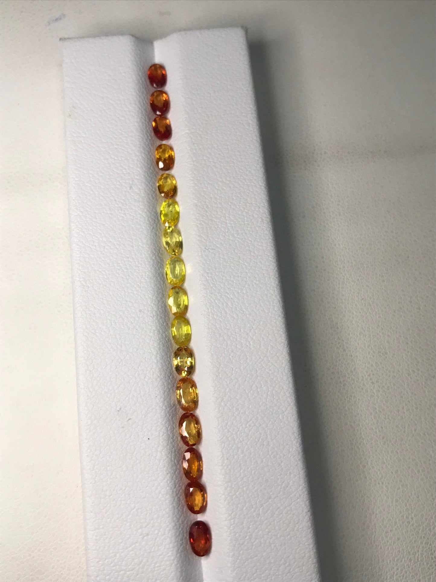 5x3mm oval-cut orange-yellow sapphire loose stones, photo 2