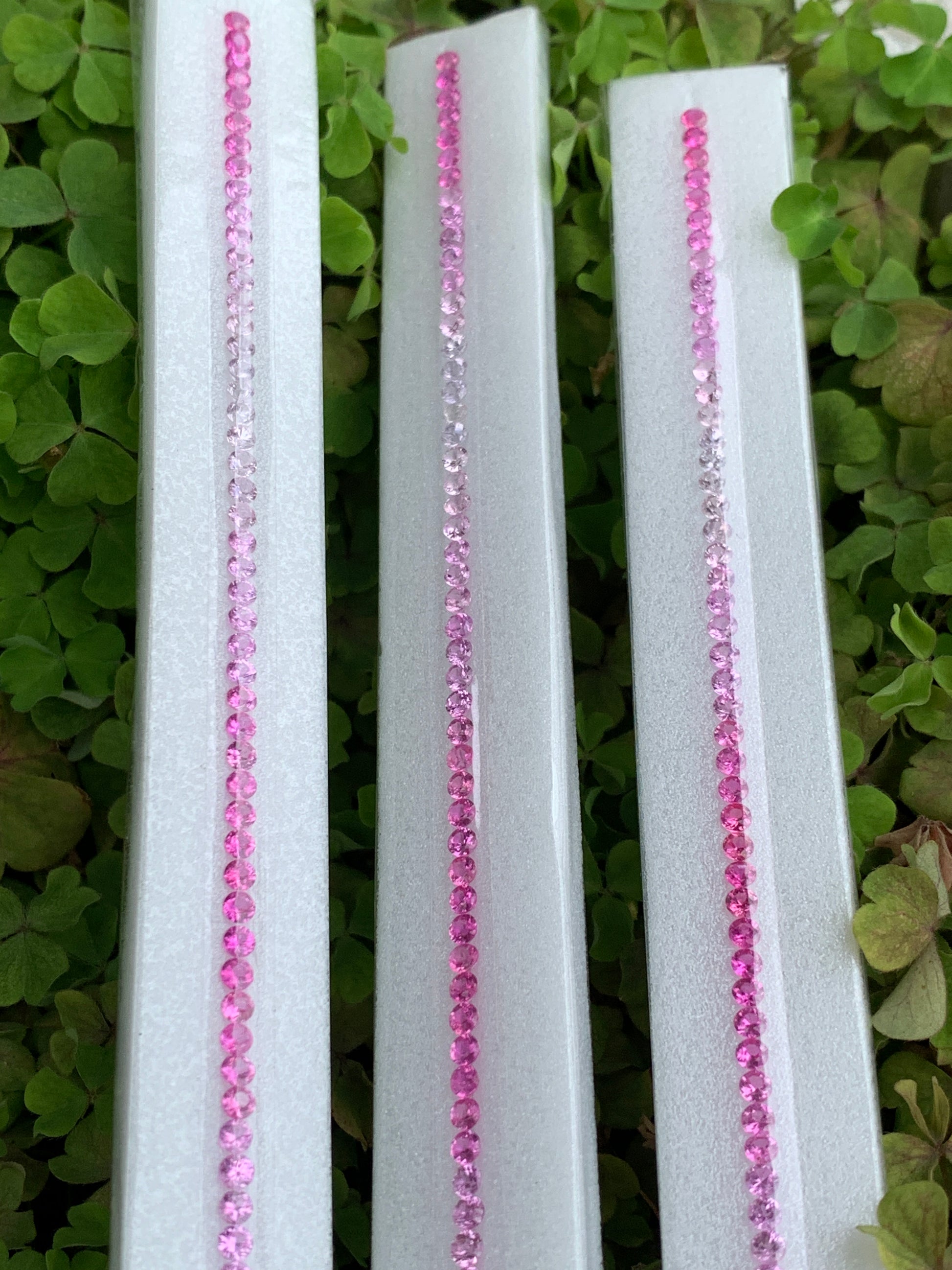 Heated African pink sapphire calibrated 2.5mm round brilliant cut 72 pieces