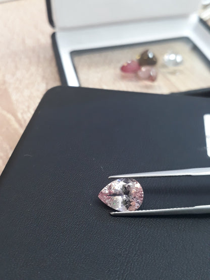 8.3x11mm peach pink tourmaline pear gem, photo 3