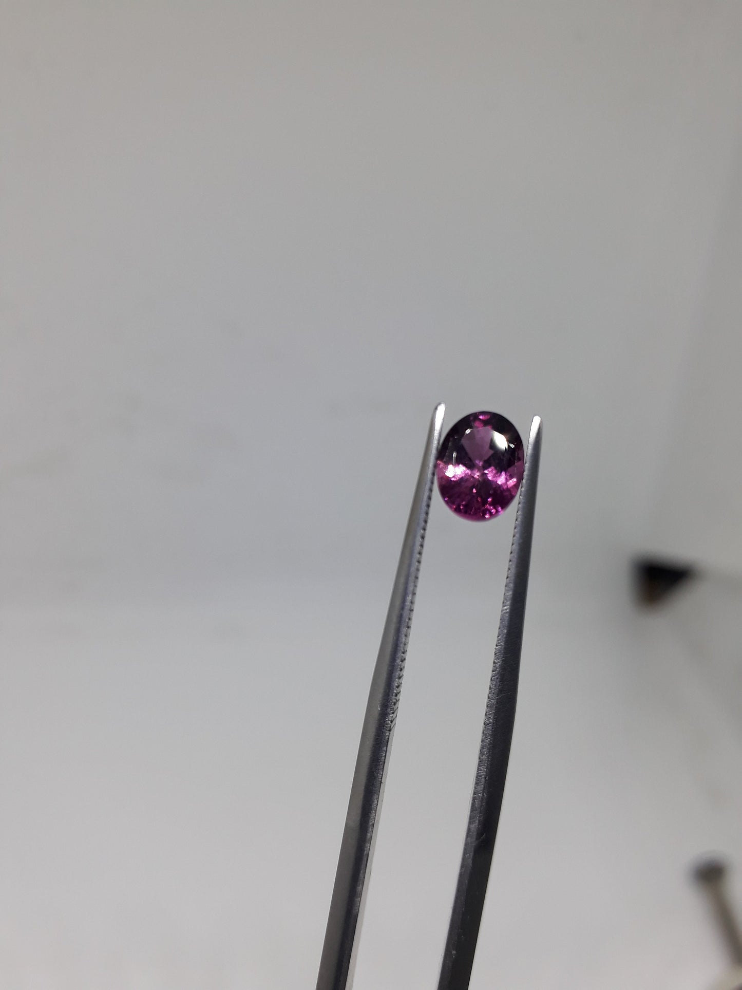 1.06 Carats Natural Hot pink tourmaline Oval cut Size  5.4x7.2mm for RING