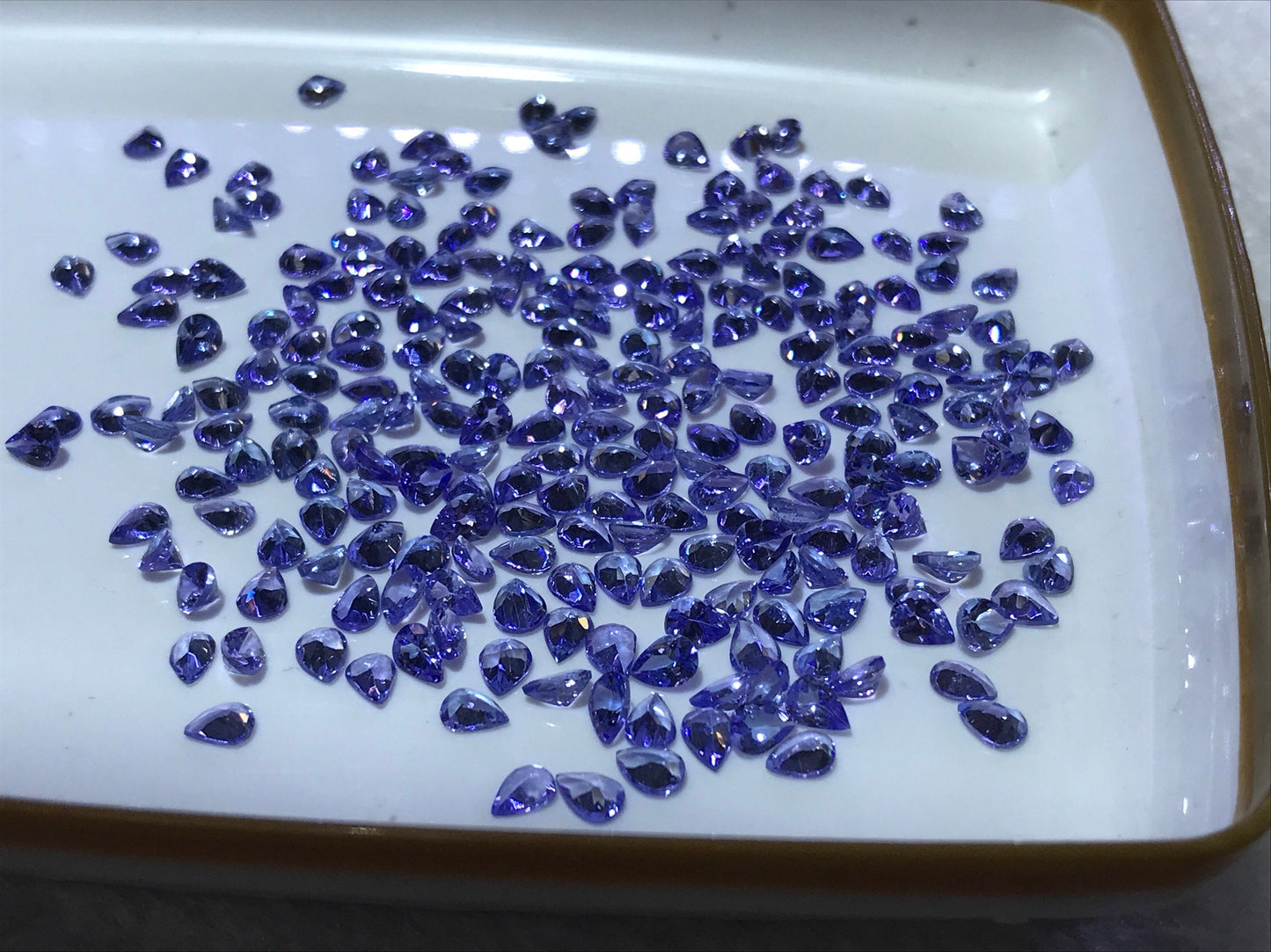 4x3mm Pears Tanzanite Good Quality Loop Clean Stones