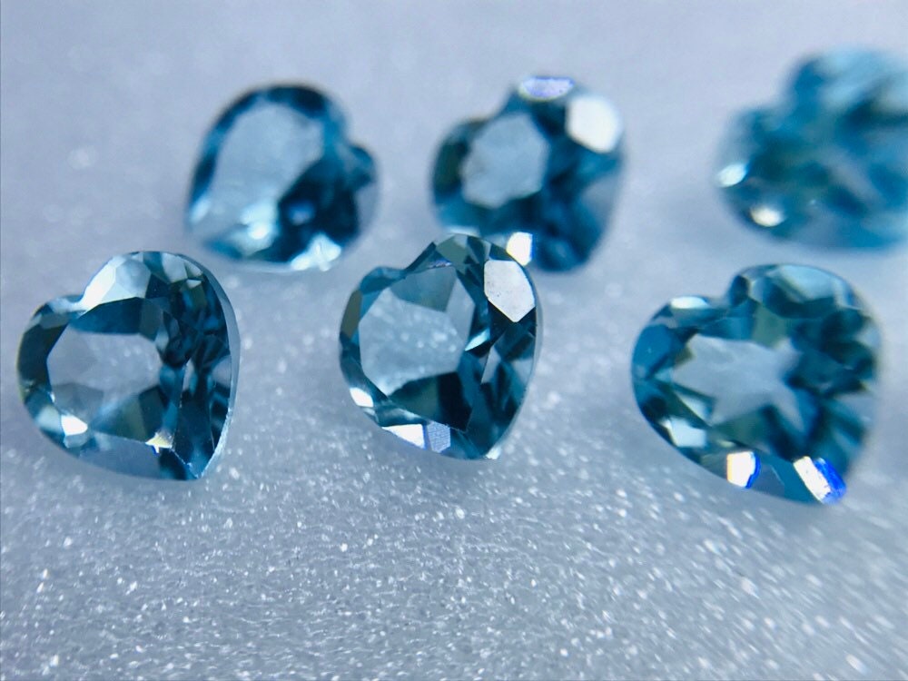 7mm Heartshape Top Quality Sky Blue  Topaz Super Fine Cut