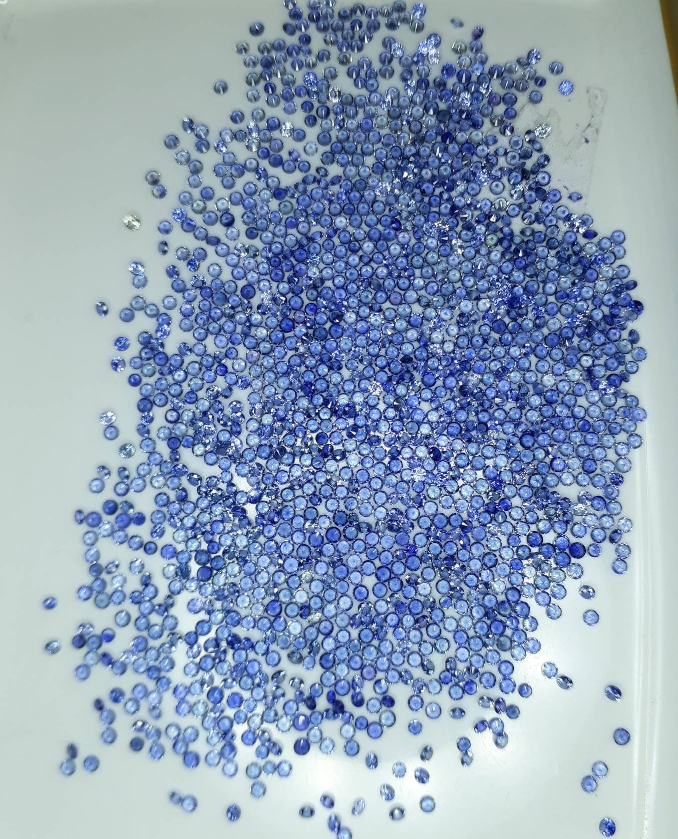 1.7mm Sapphires Very Good Quality with Brilliant cut 50 stones pack