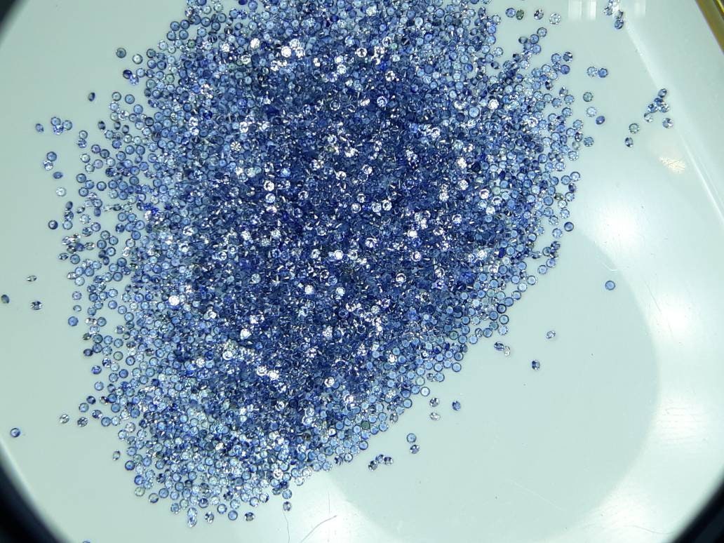 1mm Rounds Sapphires Top quality diamond cut Midium  blue color Sevral pack 50 stones