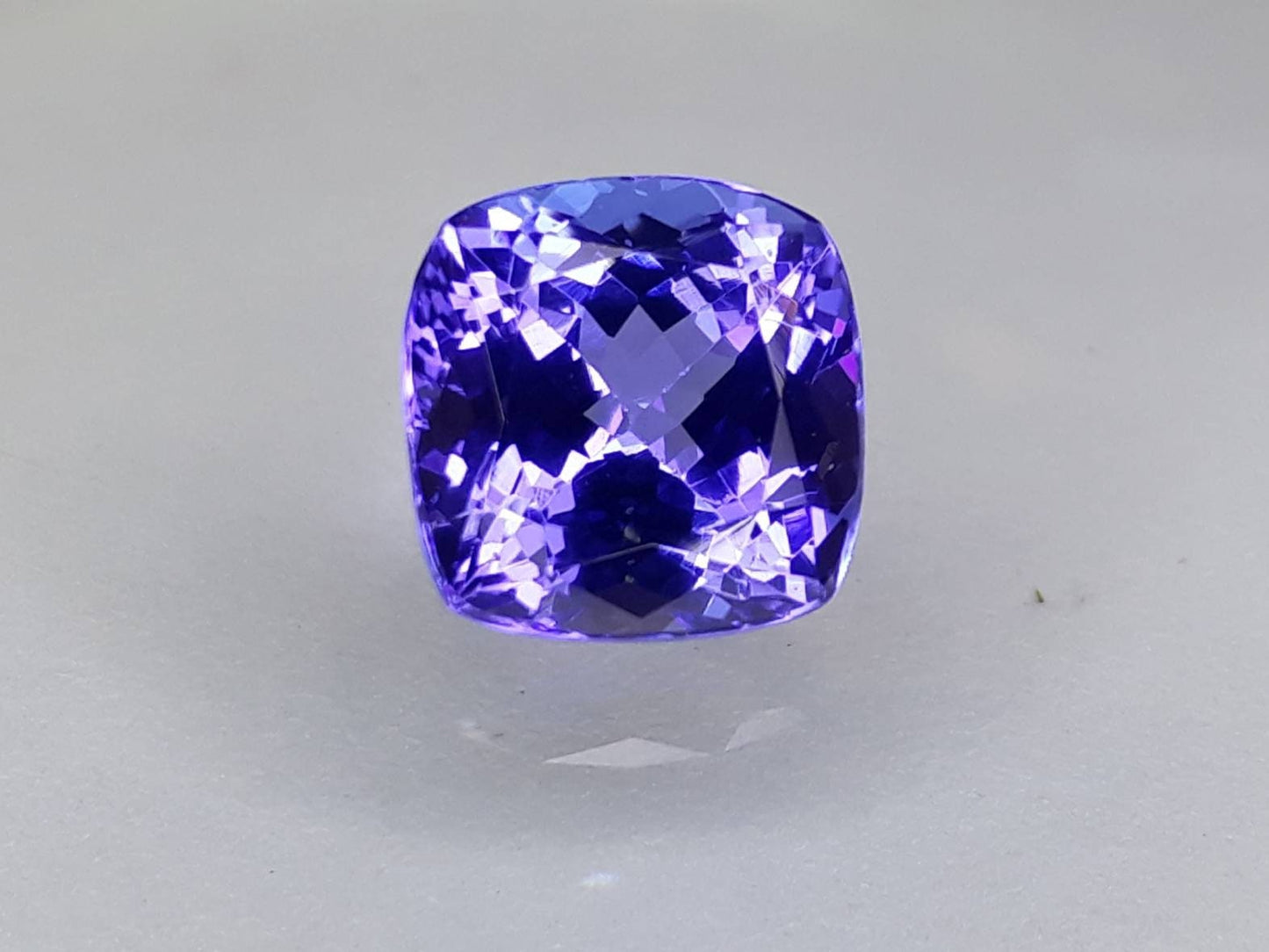 DECEMBER BIRTHSTONE TANZANITE  3.24 Carats 8.5mm Cushion Cut