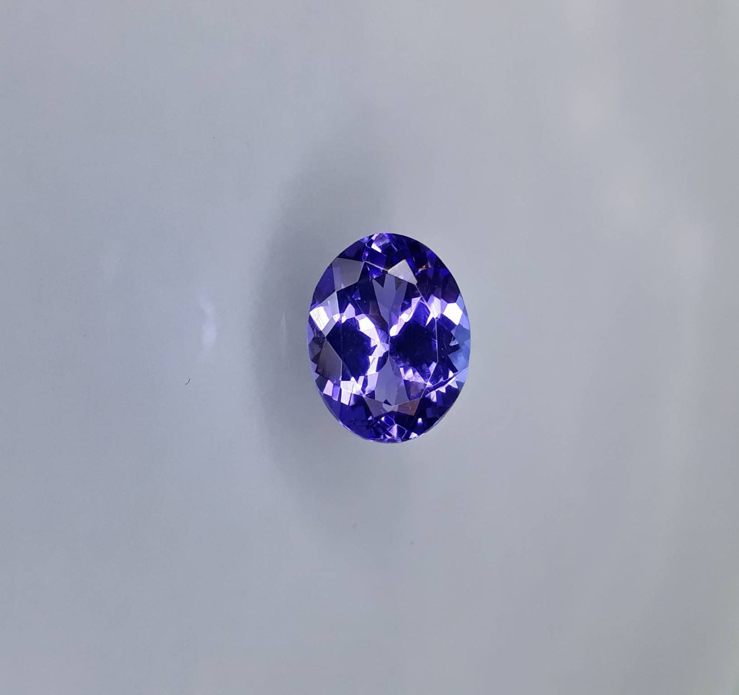 8.7x6.7mm Oval Tanzanite 1.74  carats Superfine Cut Exellent Fire December Birthstone