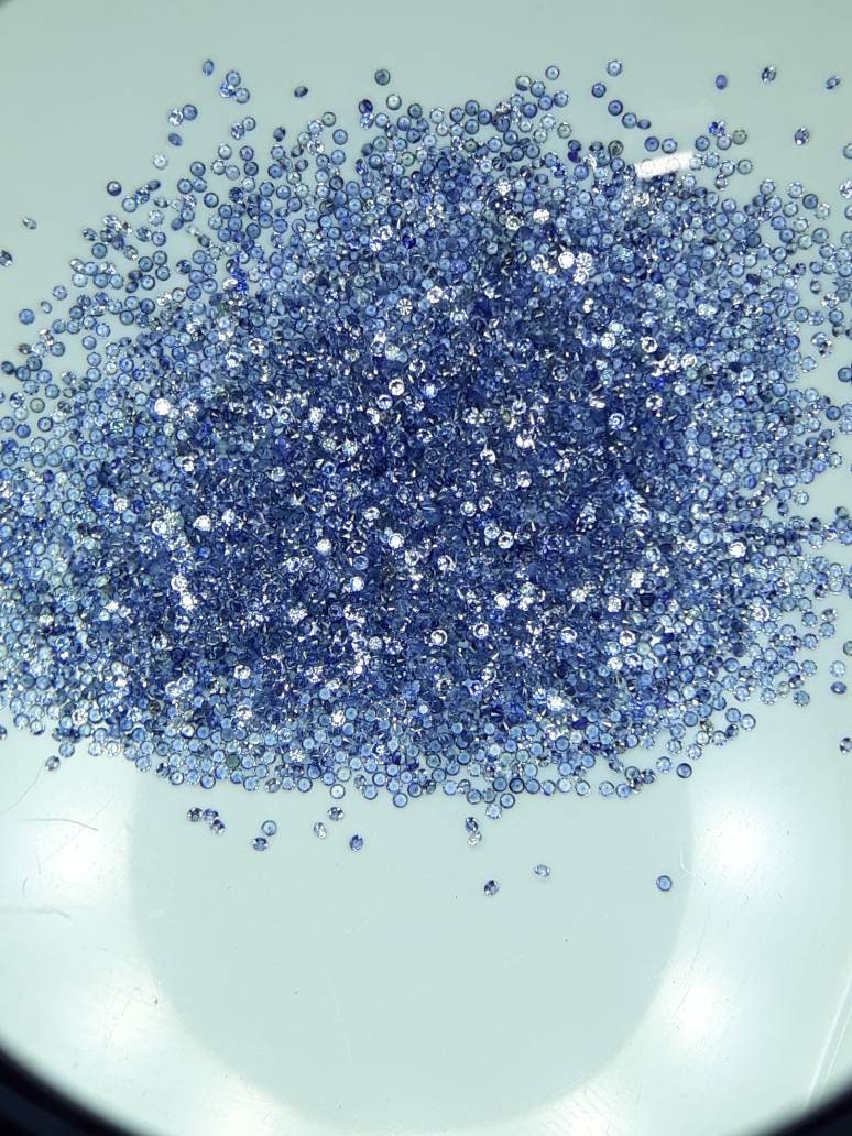 1mm Rounds Sapphires Top quality diamond cut Midium  blue color Sevral pack 50 stones