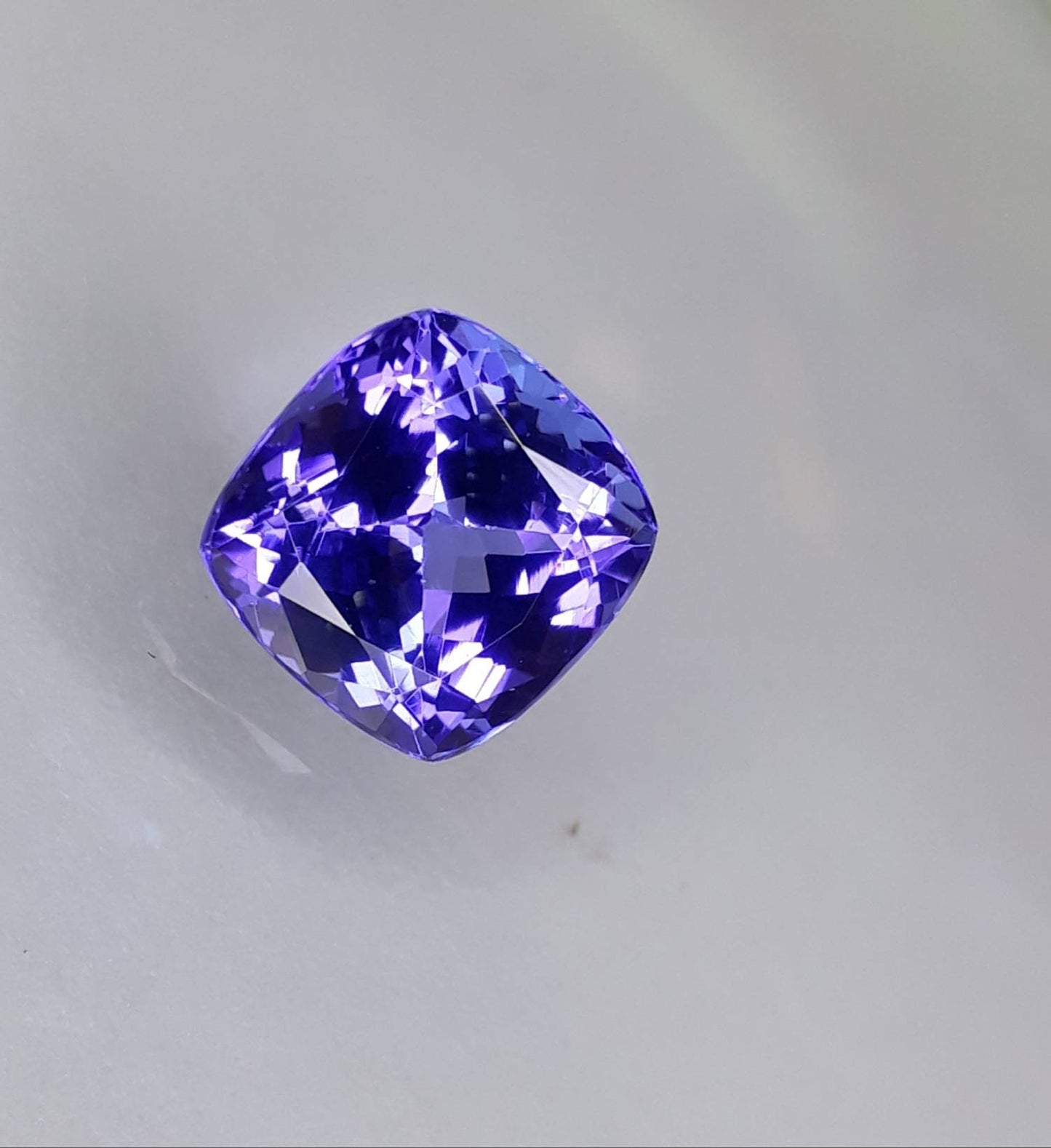 DECEMBER BIRTHSTONE TANZANITE  3.24 Carats 8.5mm Cushion Cut