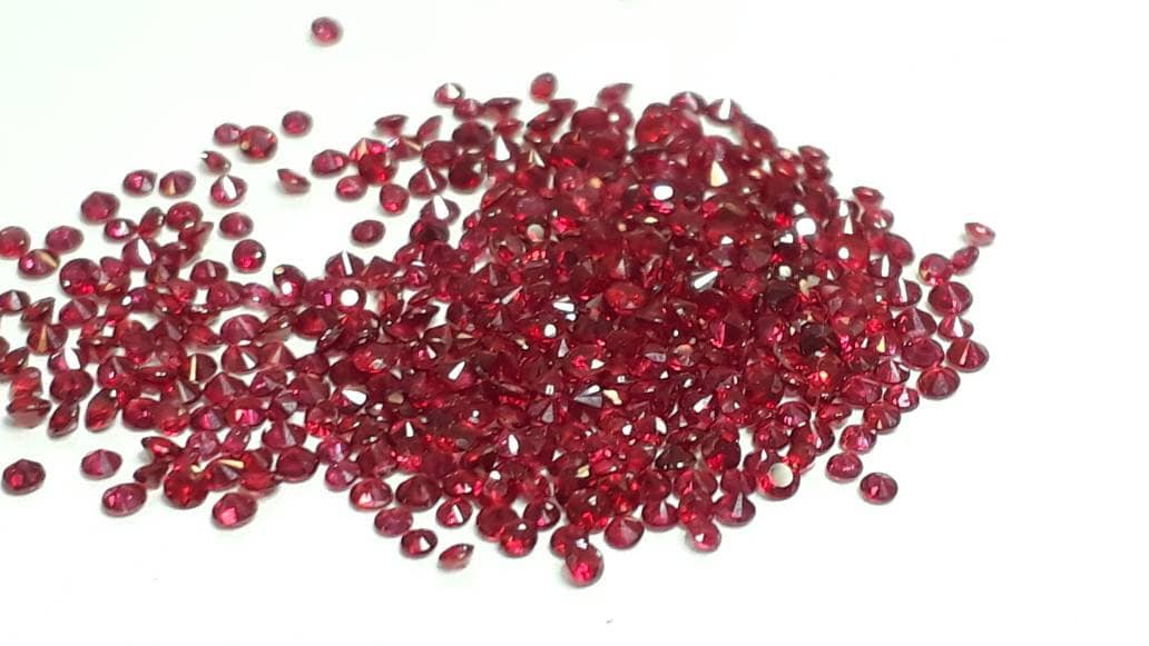 Rubies • 1.6mm • Rounds • Top Quality pigeon Blade • Pure Red • 50 Stones lot