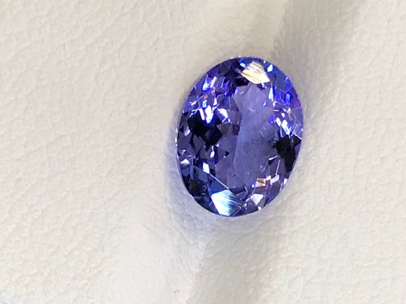 1.95 Carats Natural Flawless Blue Oval Cut Tanzanite Merelanimine December Birthstone Lt#4