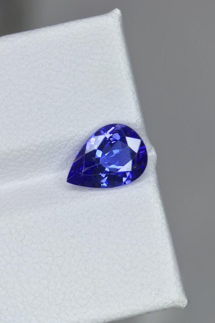 1.55 Carats Natural Flawless Good Blue Color Pear Cut Tanzanite Merelanimine December Birthstone Lt #27