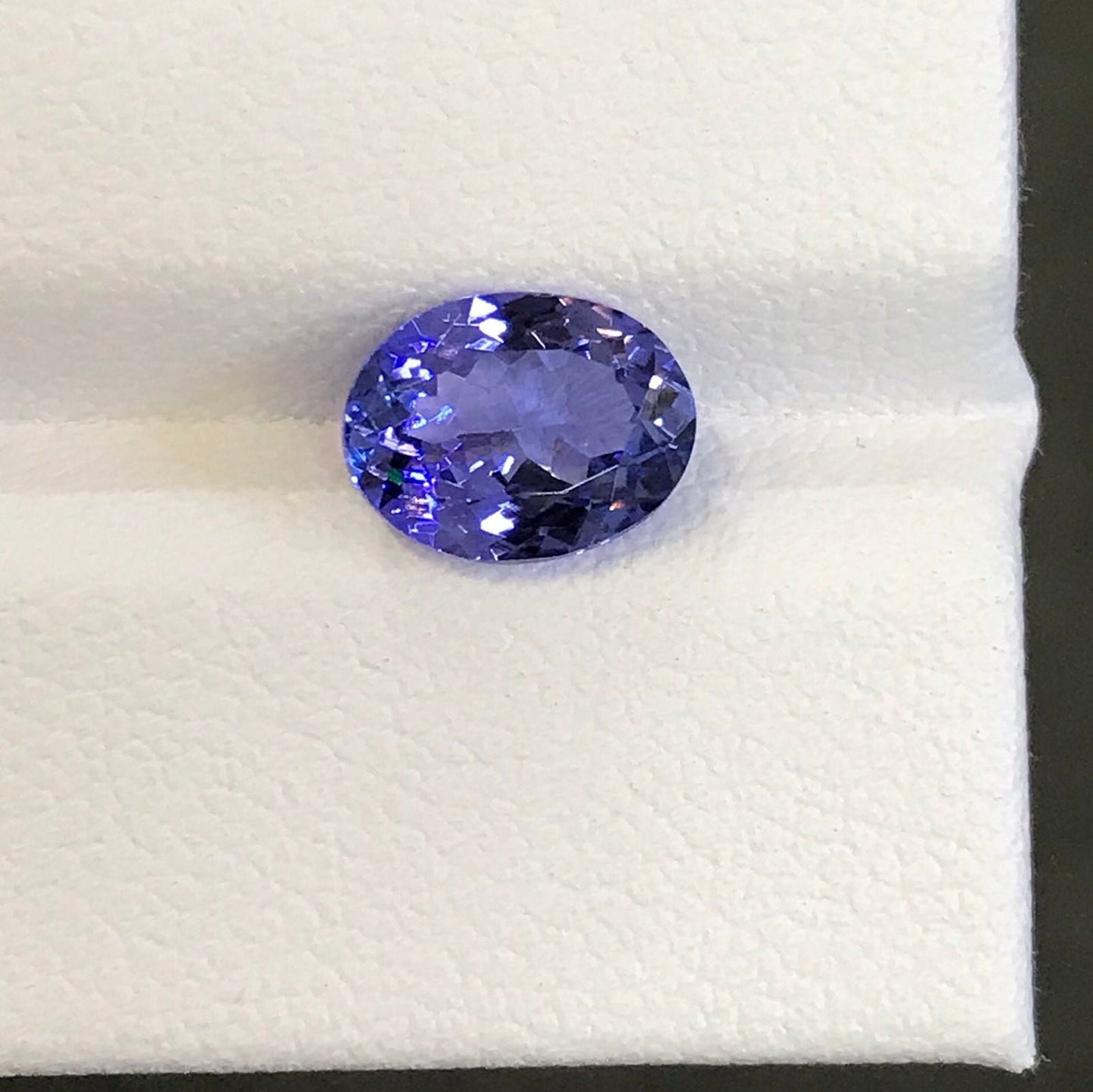 1.95 Carats Natural Flawless Blue Oval Cut Tanzanite Merelanimine December Birthstone Lt#4