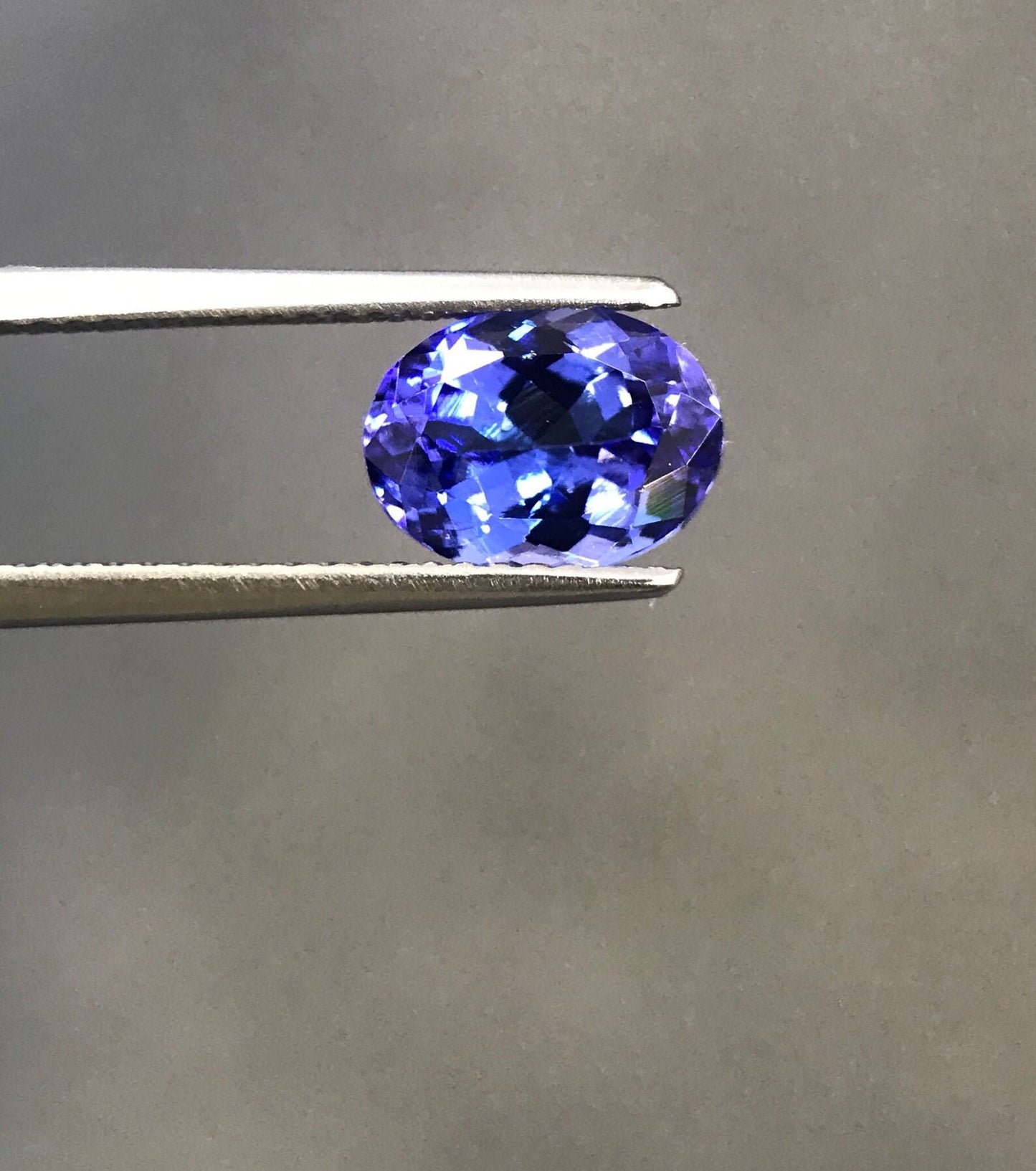 2.12 Cts 9.20x6.80mm Natural Flawless Oval Cut Nice Color Tanzanite December Birthstone Merelani mine tanzania Lt #20