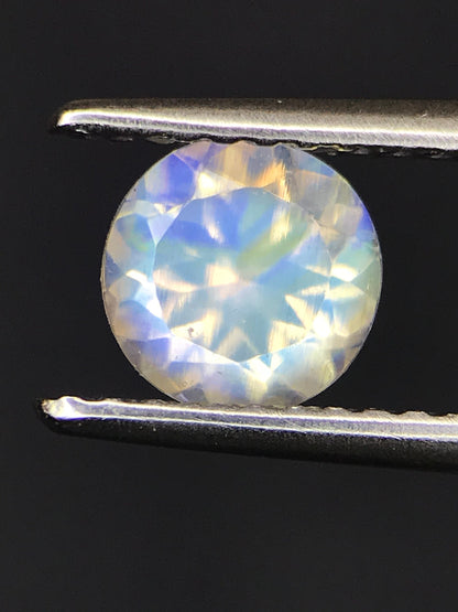 6mm rainbow moonstone round gem, photo 1