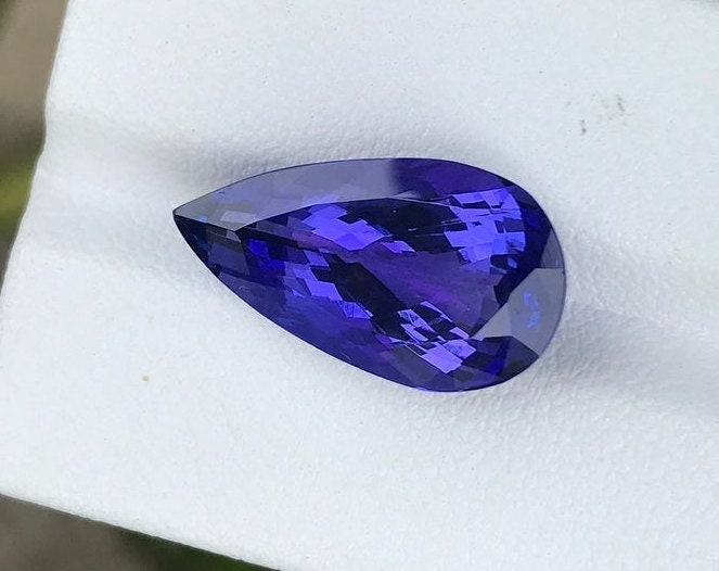 PEAR CUT STONE, Carat Gemstone, 10.55 Carats Loop Clean Superfine Cut December Birthstone, Tanzanite Jewelry Stone