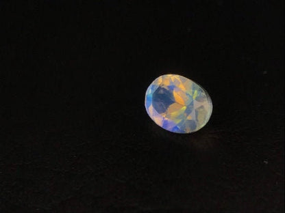 7.1x5.2mm rainbow moonstone oval, fire, photo 1