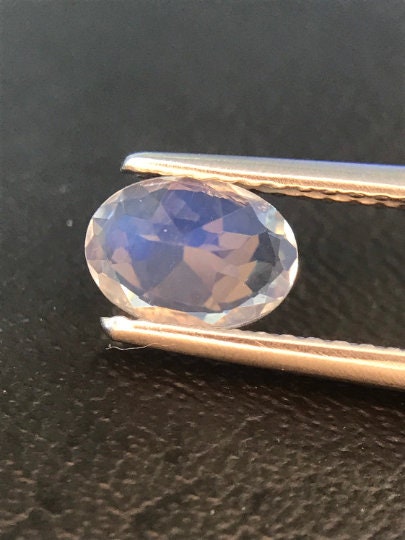 7.2x5.3mm rainbow moonstone oval gem, photo 2