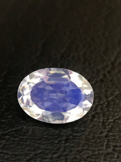 7.2x5.3mm rainbow moonstone oval gem, photo 1
