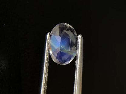 6.8x4.8mm rainbow moonstone oval gem, photo 4