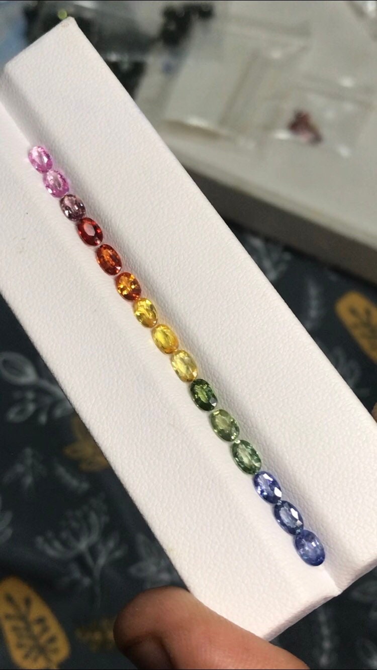 5x3mm Ovals Rainbow Sapphires 15 Stones