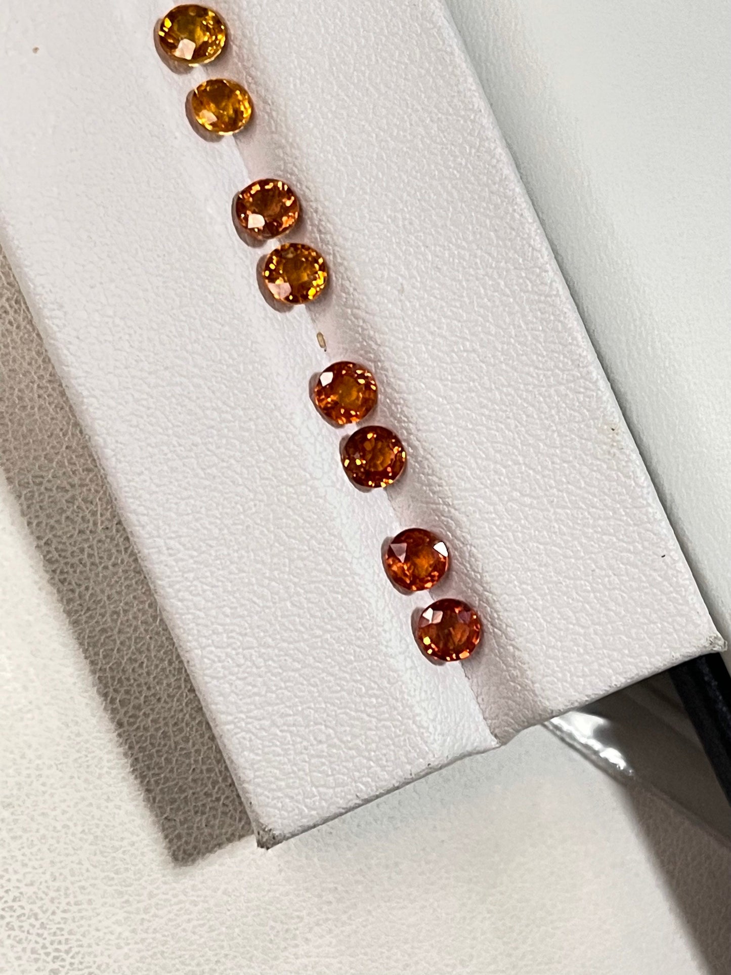 4mm Rounds Normal Cut Orange Sapphire Variant Shade 2 Stones lot