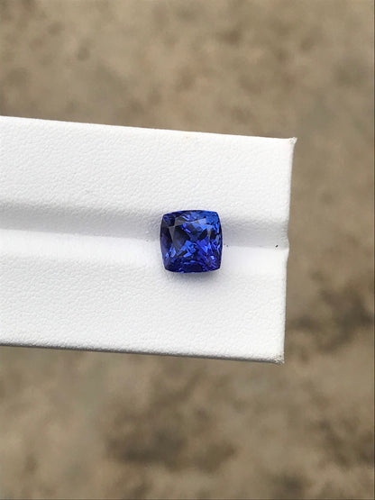 4.90ct natural tanzanite cushion cut gem, photo 4