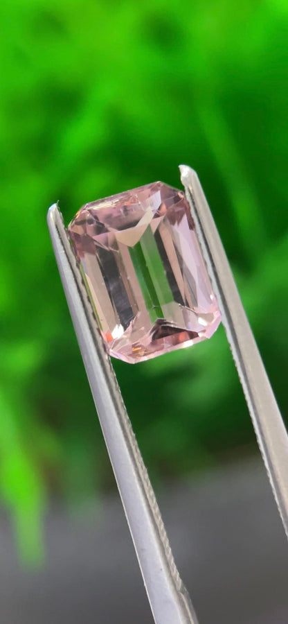 2.28ct peach pink tourmaline octagon cut, photo 1
