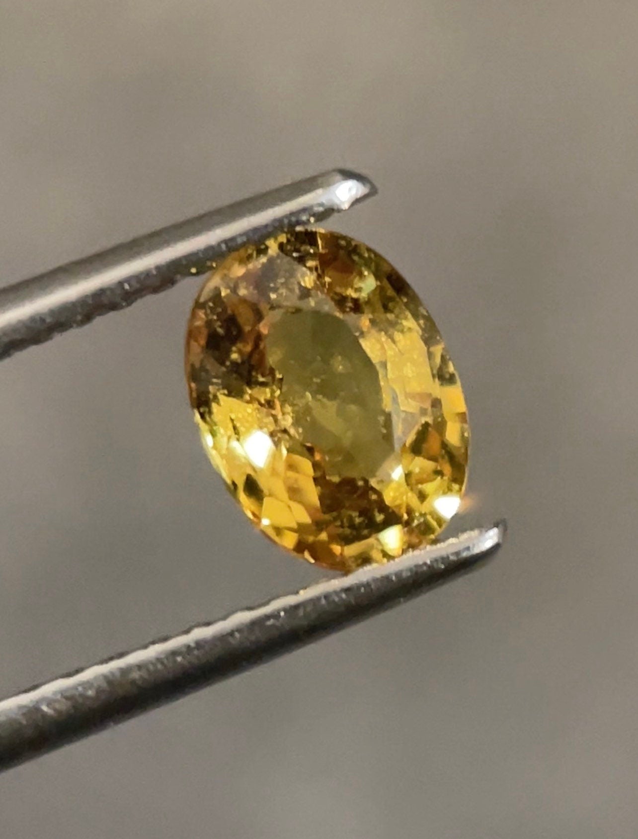 1.10 Carats Golden Canary Yellow Sapphire Natural  Stone Beautiful Color Ring size