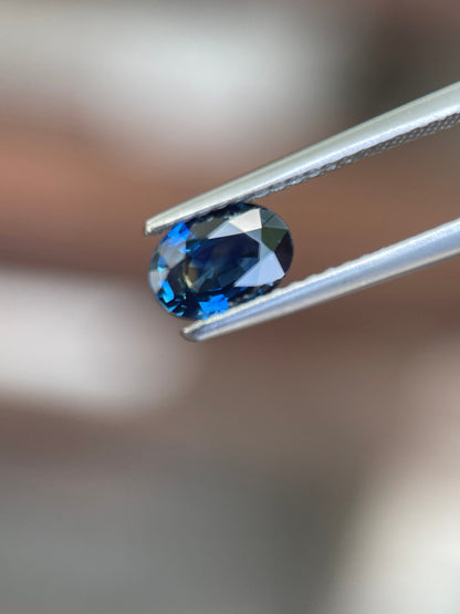 6.9x4.9mm oval blue sapphire gem, 0.89ct, photo 3