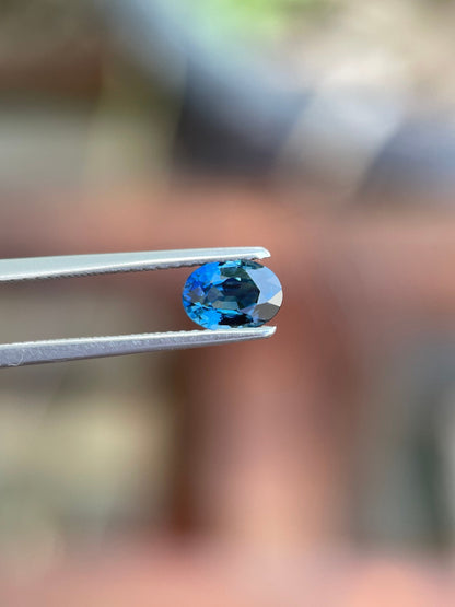 6.8x4.9mm blue sapphire oval cut, 0.91ct, photo 1