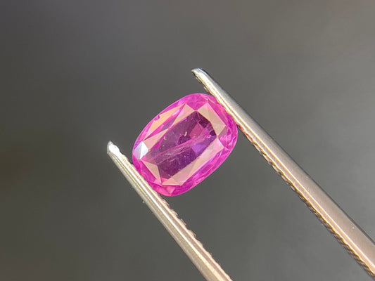 1.36 Carat | Pink Sapphire | Natural Unheated  | Good Color |  Oval Cut |  Beautiful Color Ring size