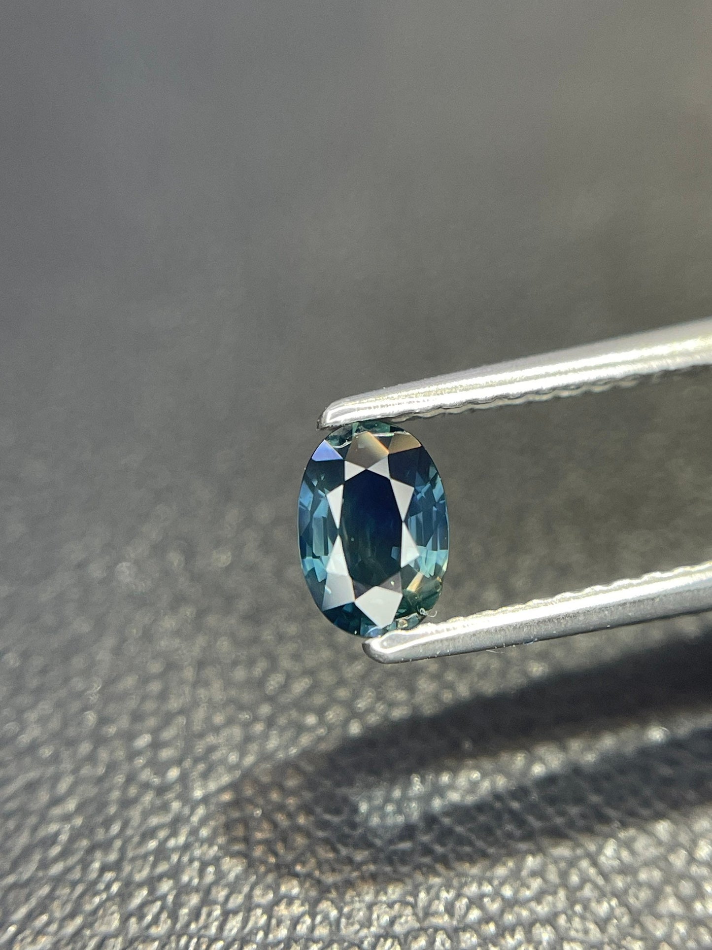 5.9x4.1MM 0.57cts Oval Cut Teal Sapphire Blue Green  Natural Stone Good Quality With Excellent Cut Lt#09