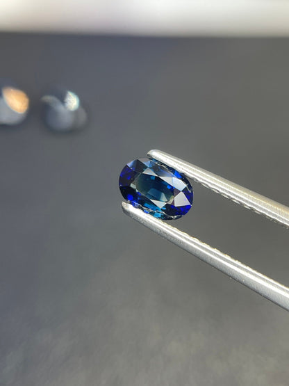 5.9x4.1mm teal sapphire oval, 0.61ct, photo 1