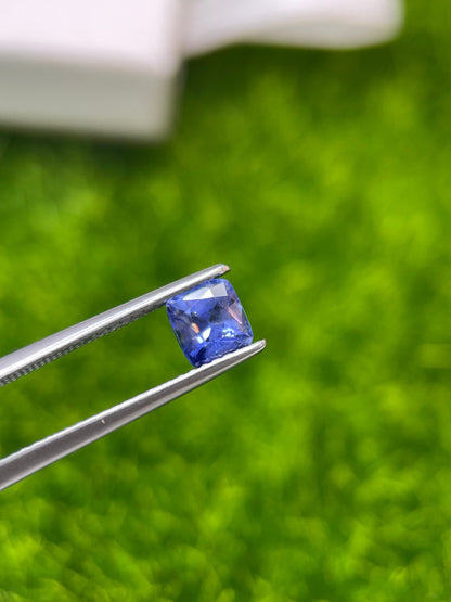 1.01ct Sri Lanka sapphire cushion cut, photo 1