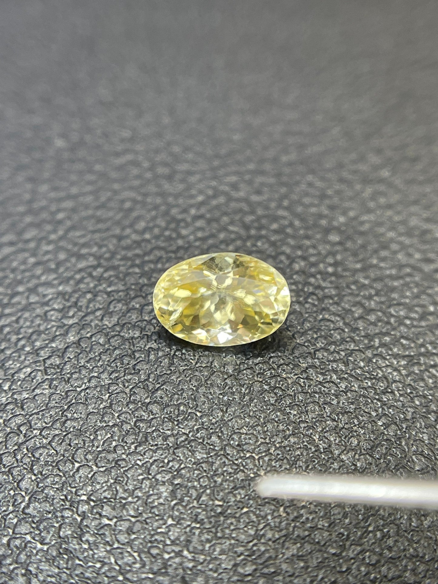 Rare | 6.5x4.5mm | Ovals | Yellow Color  | Natural | Zircon | Clean Quality |