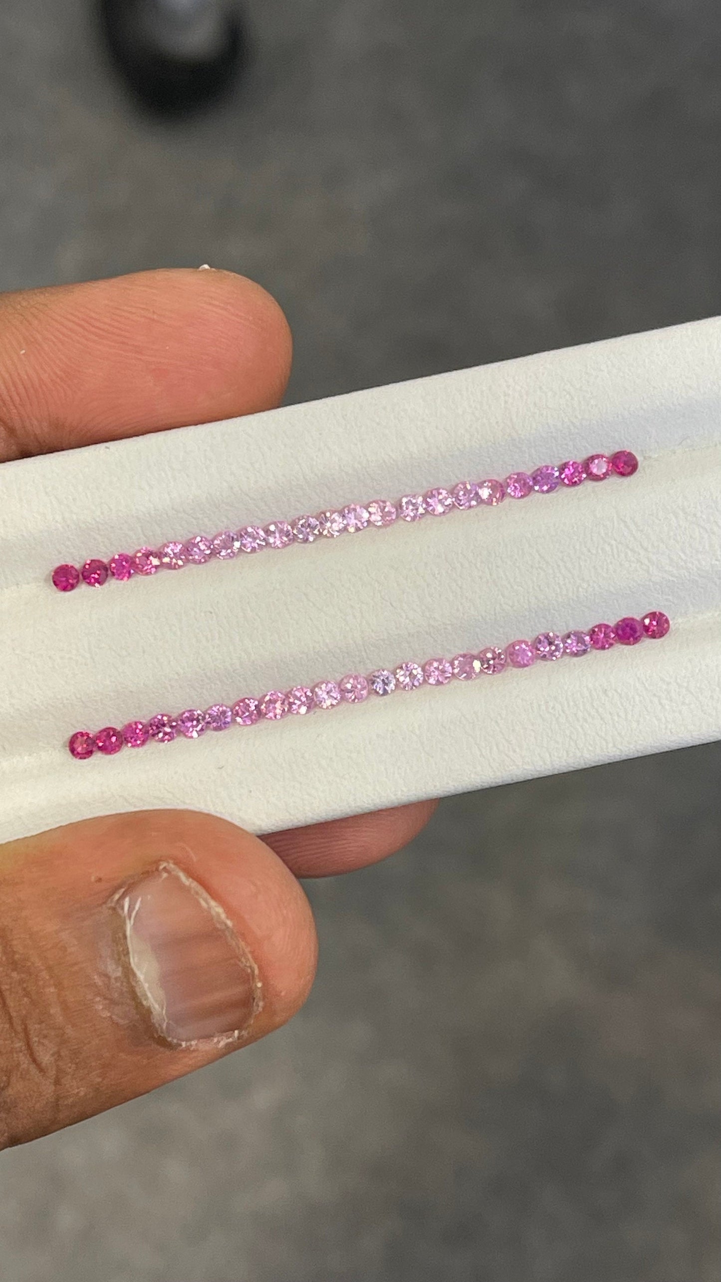 2.1mm Pink Sapphire Gradient colors Dark to light Eternity 22Pcs loose Ring Gems Stones Set Super fine Jewelry