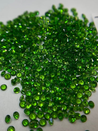 2mm tsavorite garnet round loose lot, photo 1