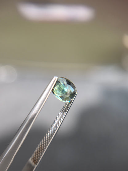 1.29ct natural teal sapphire oval, photo 3