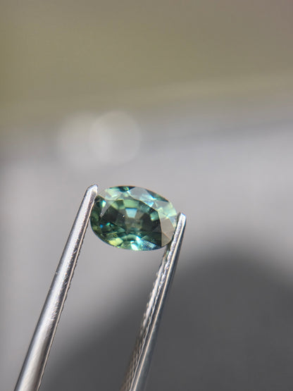 1.29ct natural teal sapphire oval, photo 2